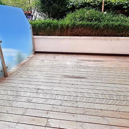 Your Riverside Home 2 With Private Balcony لندن المظهر الخارجي الصورة